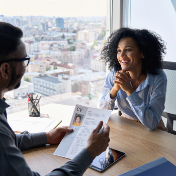 HR employee interviewing a job candidate 